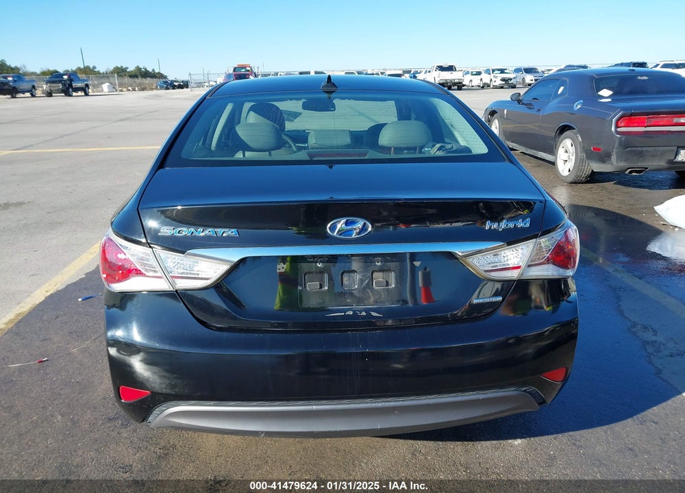 2013 HYUNDAI SONATA HYBRID VIN: KMHEC4A40DA090333