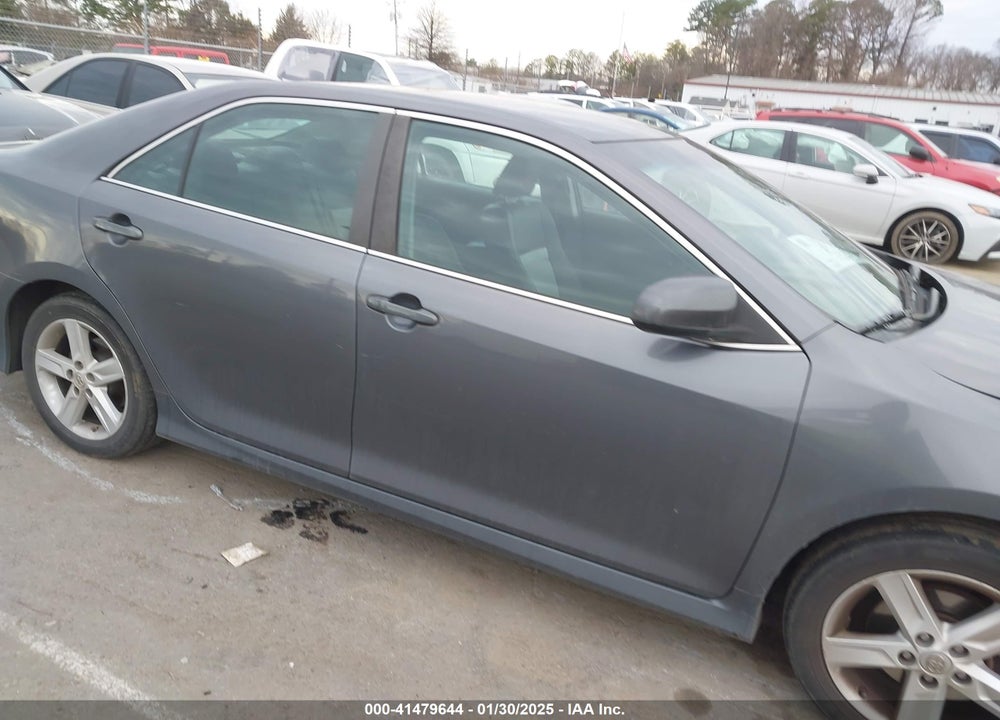 2014 TOYOTA CAMRY SE VIN: 4T1BF1FK8EU473419