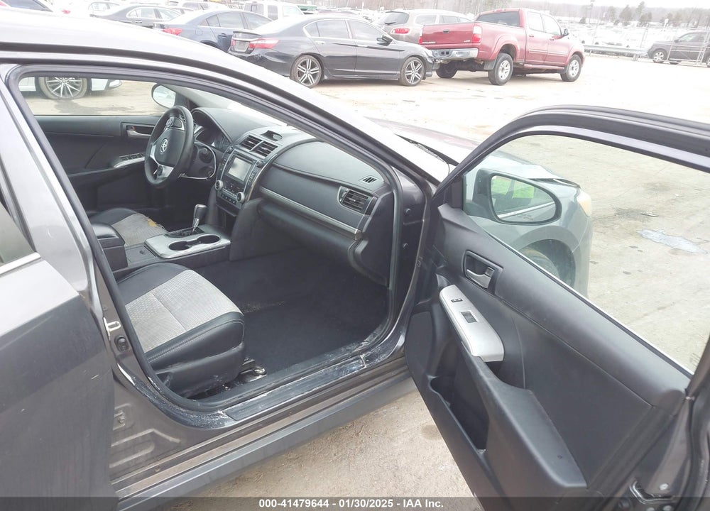 2014 TOYOTA CAMRY SE VIN: 4T1BF1FK8EU473419
