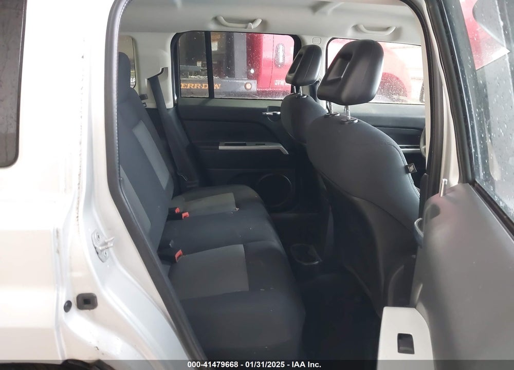 2008 JEEP PATRIOT SPORT VIN: 1J8FF28W48D765433