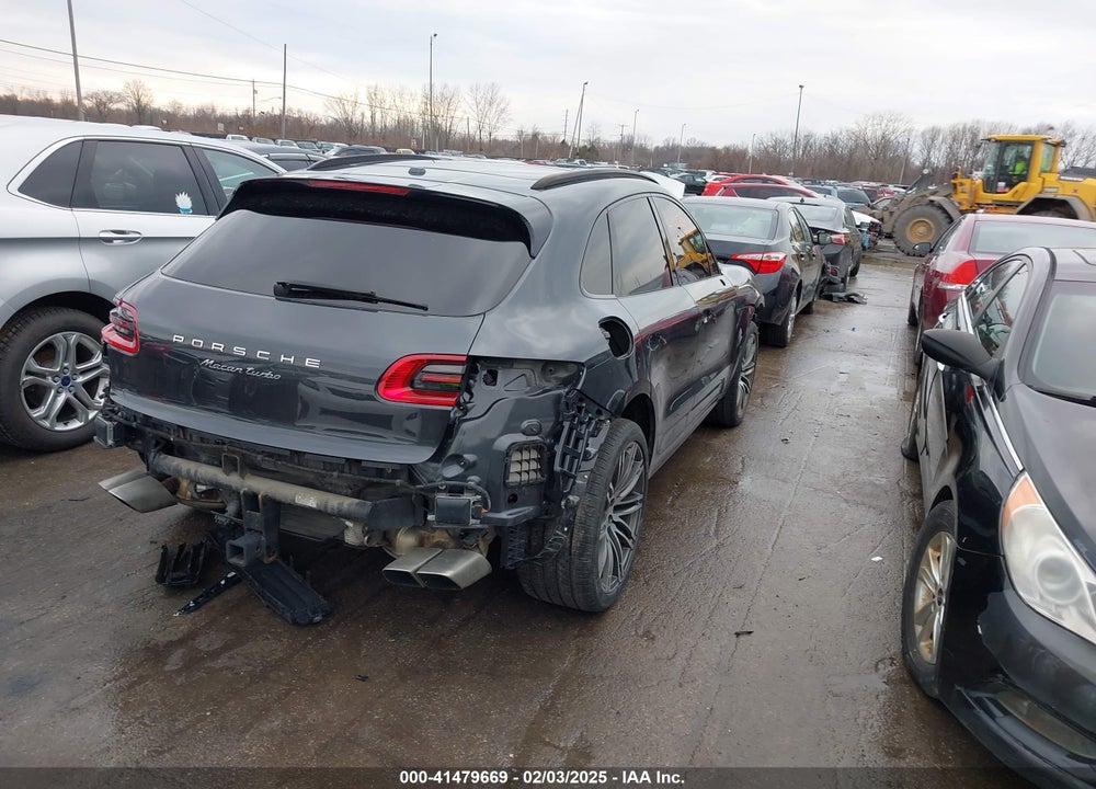 2018 PORSCHE MACAN VIN: WP1AF2A59JLB71496