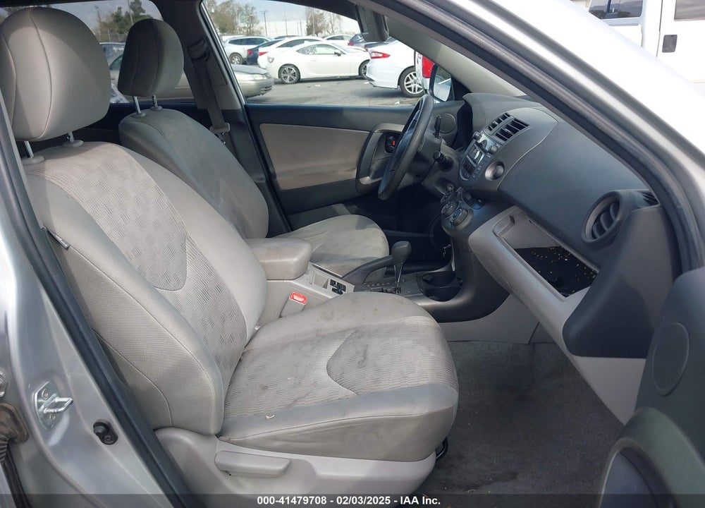 2011 TOYOTA RAV4 VIN: 2T3ZF4DV4BW074572