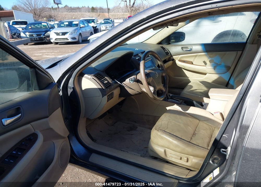 2007 HONDA ACCORD 2.4 EX VIN: 1HGCM56887A216535