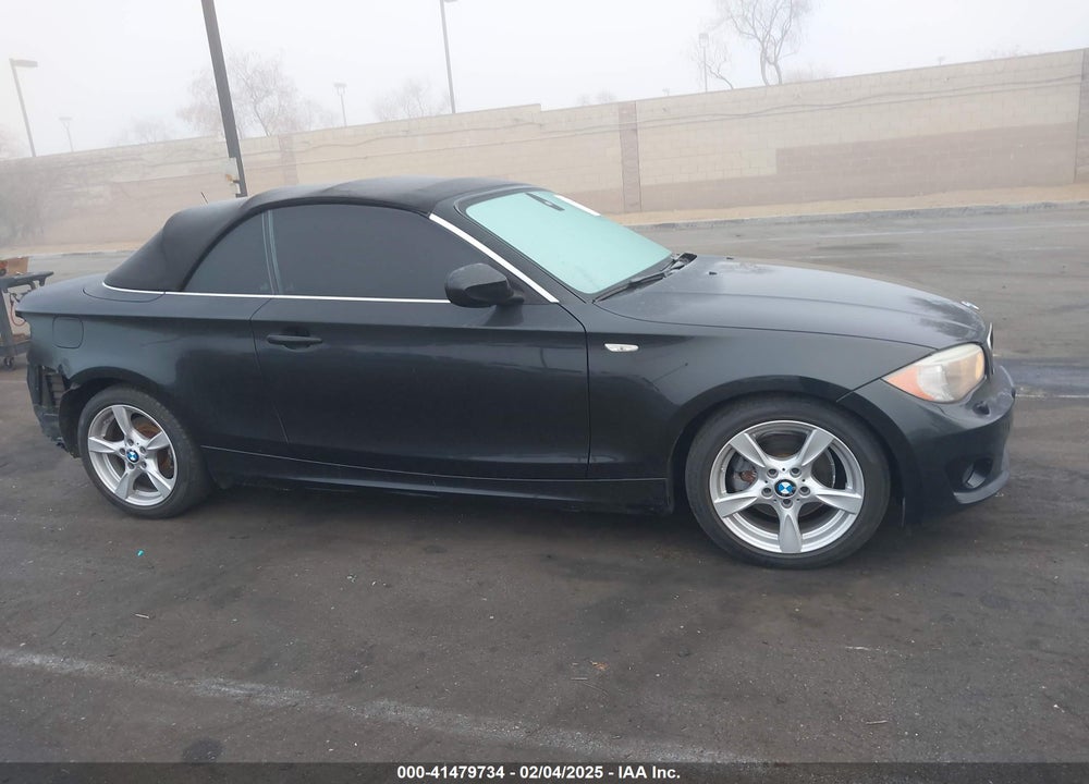 2013 BMW 1 SERIES VIN: WBAUL7C57DVM83744
