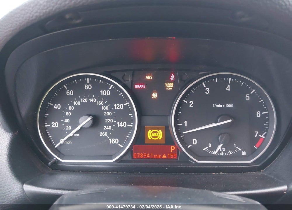 2013 BMW 1 SERIES VIN: WBAUL7C57DVM83744
