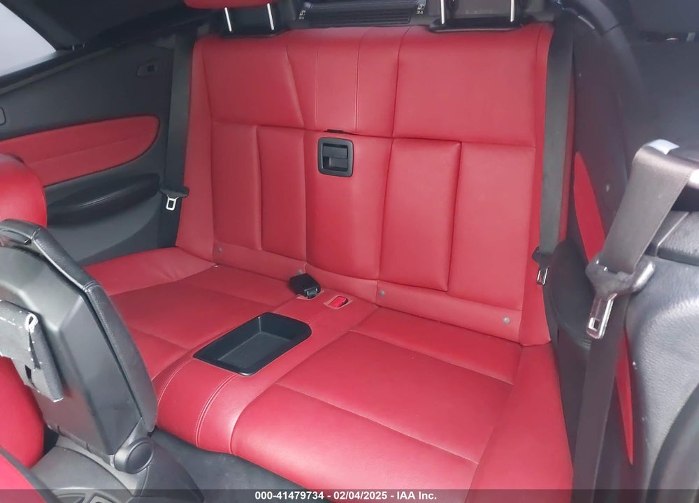 2013 BMW 1 SERIES VIN: WBAUL7C57DVM83744