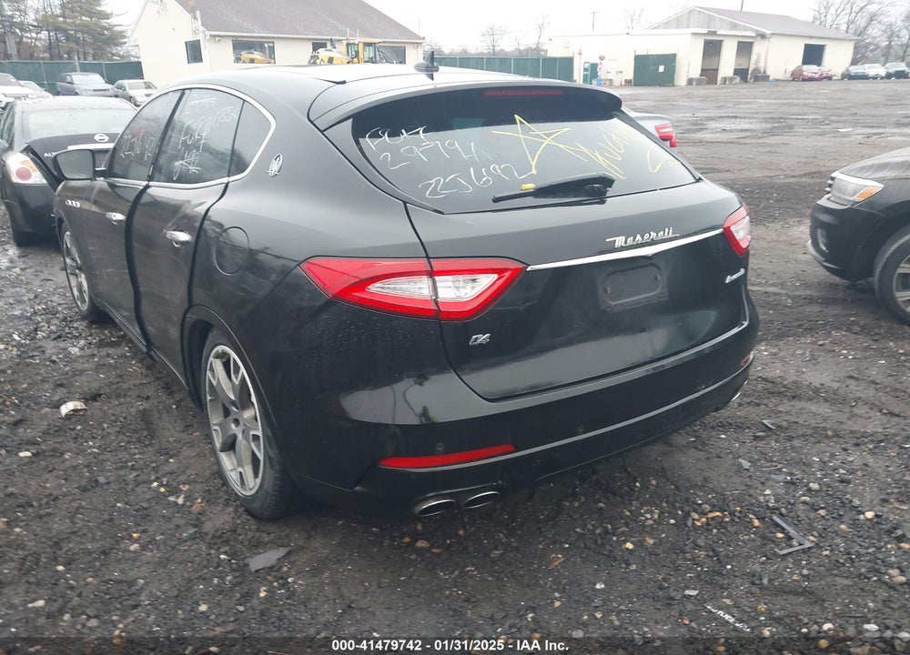 2019 MASERATI LEVANTE VIN: ZN661XUA5KX314593