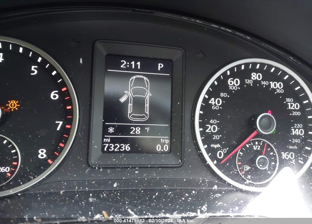 2017 VOLKSWAGEN TIGUAN 2.0T/2.0T S VIN: WVGBV7AX7HK044071