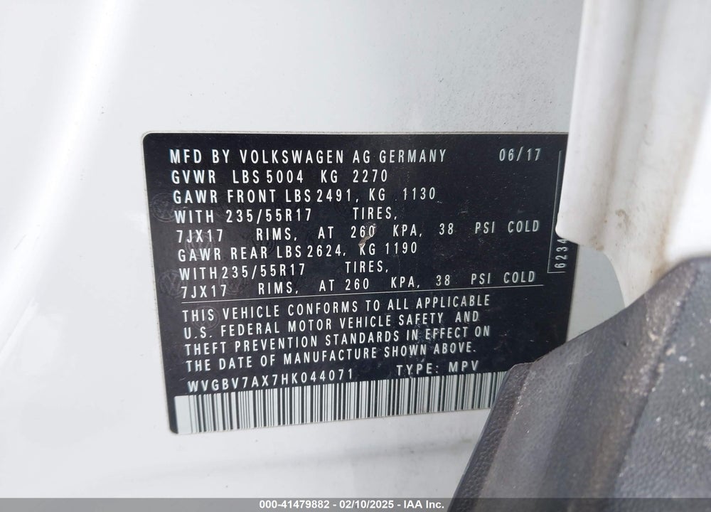2017 VOLKSWAGEN TIGUAN 2.0T/2.0T S VIN: WVGBV7AX7HK044071