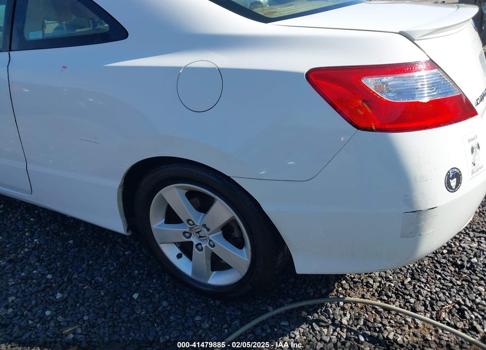 2008 HONDA CIVIC VIN: 2HGFG12908H562786