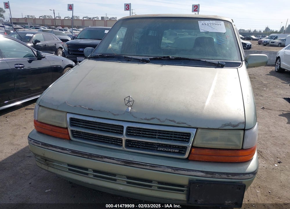 1992 DODGE GRAND CARAVAN VIN: 1B4GH44R4NX284252