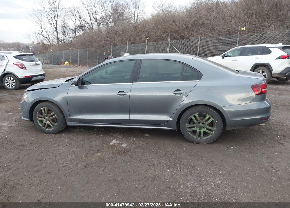 2017 VOLKSWAGEN JETTA VIN: 3VW167AJ3HM348674