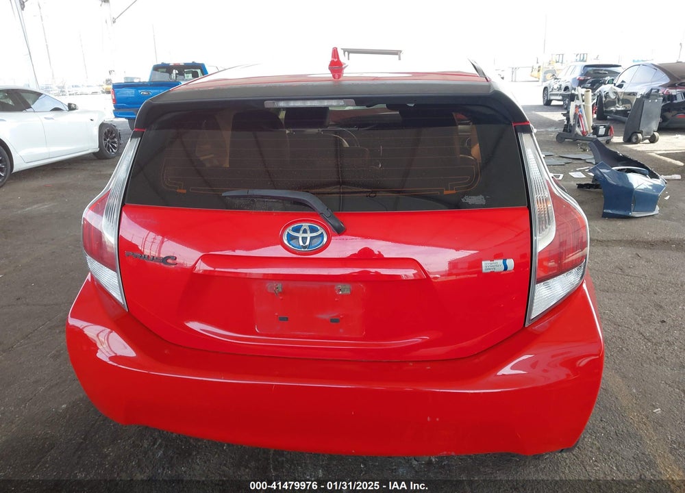 2015 TOYOTA PRIUS C VIN: JTDKDTB34F1100627