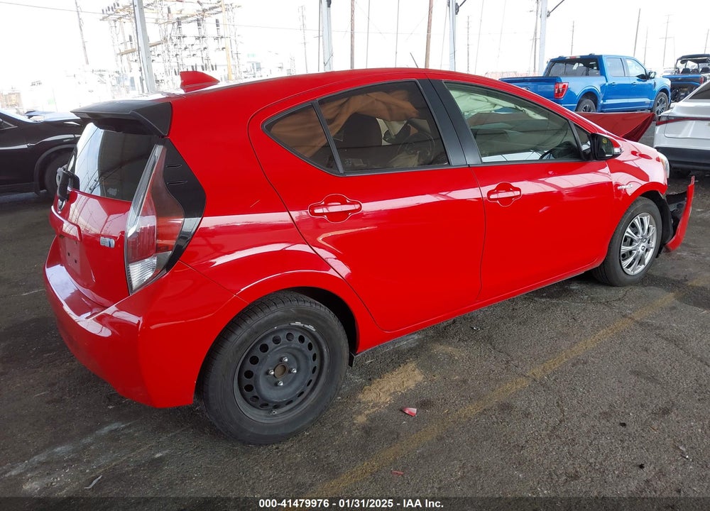 2015 TOYOTA PRIUS C VIN: JTDKDTB34F1100627