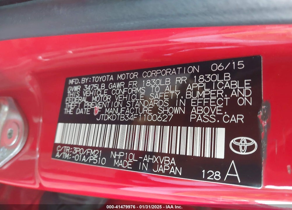 2015 TOYOTA PRIUS C VIN: JTDKDTB34F1100627