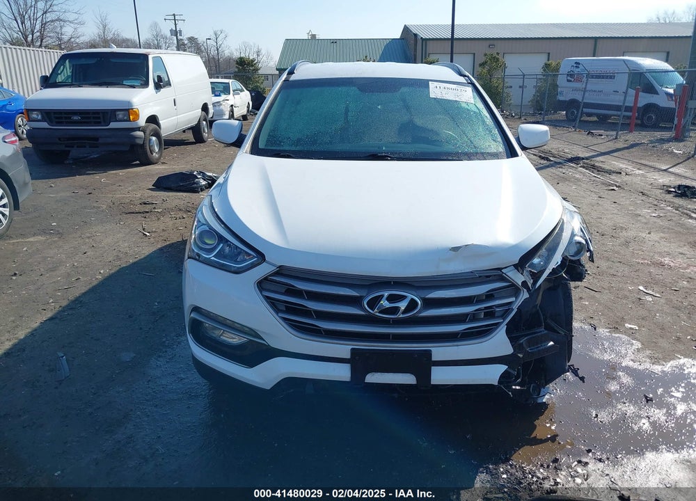 2017 HYUNDAI SANTA FE SPORT 2.4L VIN: 5NMZUDLB1HH006871