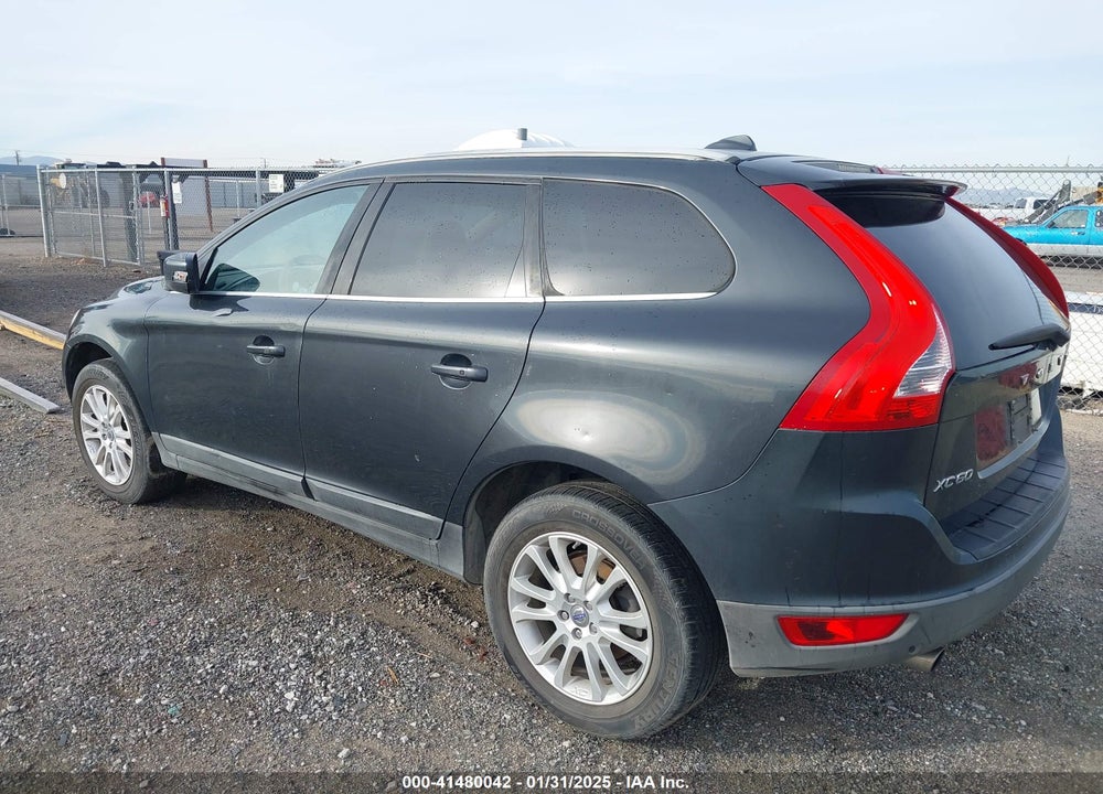 2010 VOLVO XC60 VIN: YV4992DZ1A2084723