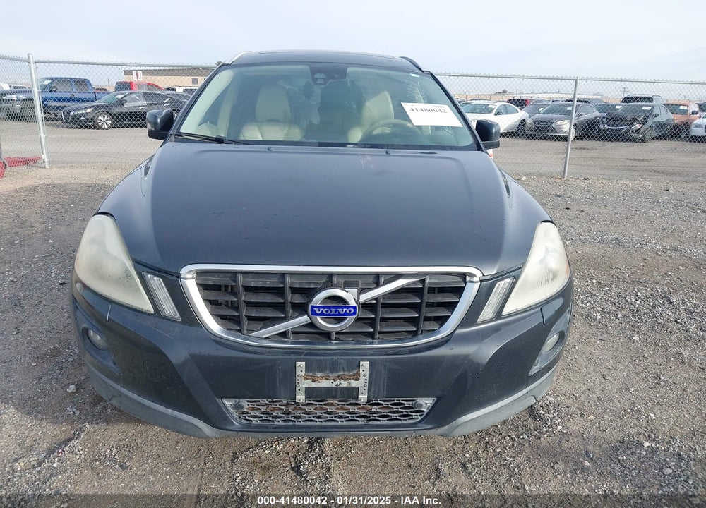2010 VOLVO XC60 VIN: YV4992DZ1A2084723