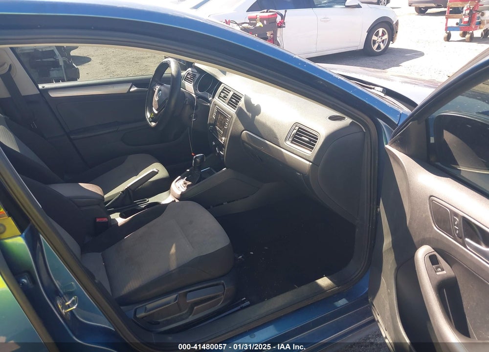 2017 VOLKSWAGEN JETTA VIN: 3VW2B7AJ1HM274820