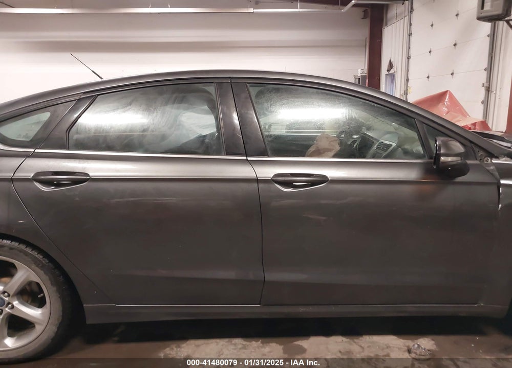 2015 FORD FUSION VIN: 1FA6P0H77F5108026