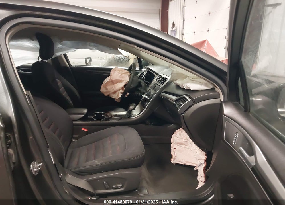 2015 FORD FUSION VIN: 1FA6P0H77F5108026