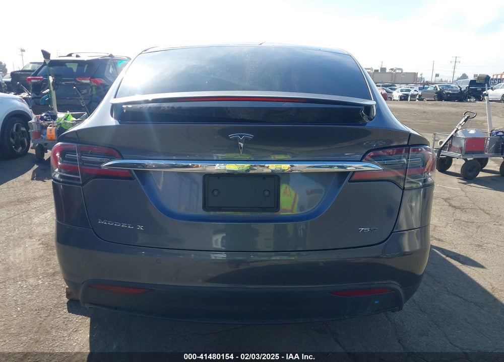 2018 TESLA MODEL X VIN: 5YJXCBE2XJF111959