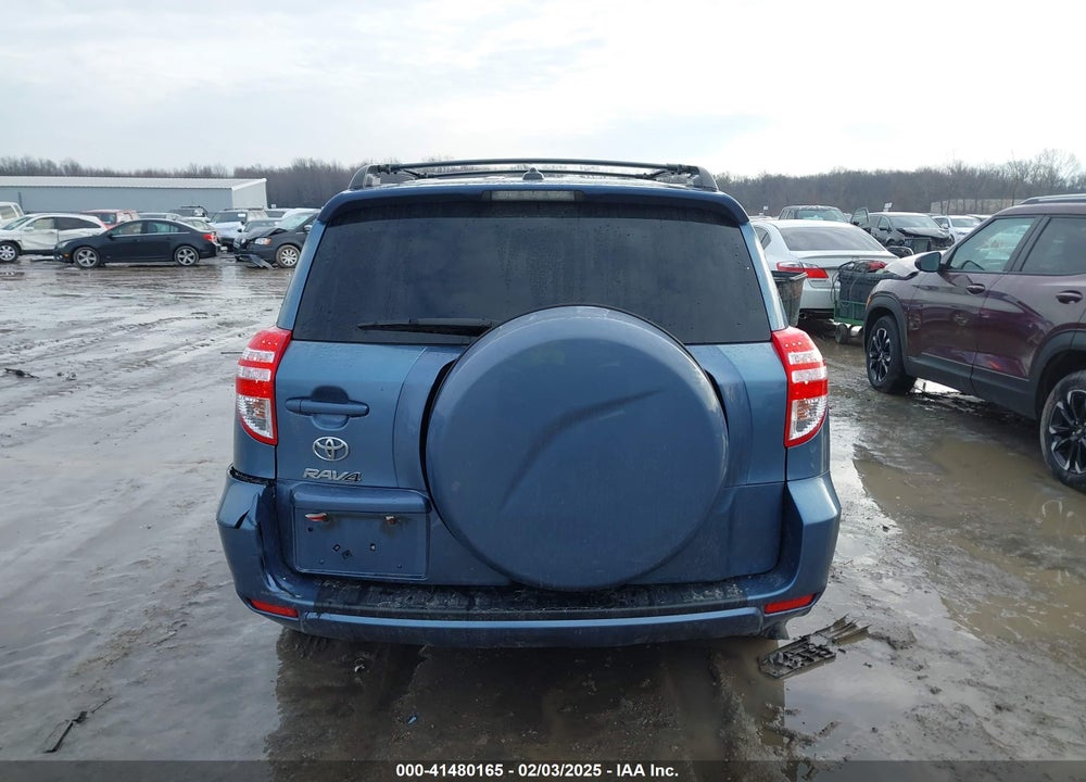 2011 TOYOTA RAV4 VIN: 2T3ZF4DV2BW081777