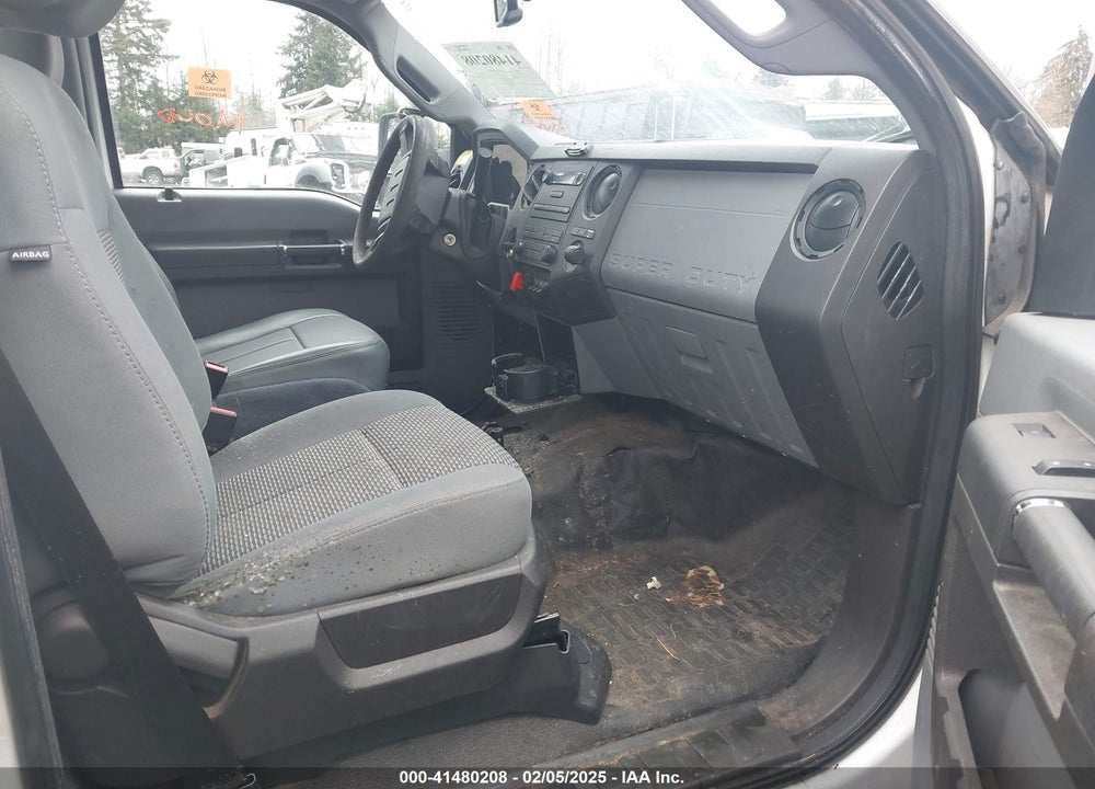 2011 FORD F-450 CHASSIS XL VIN: 1FDUF4GY5BEA38165