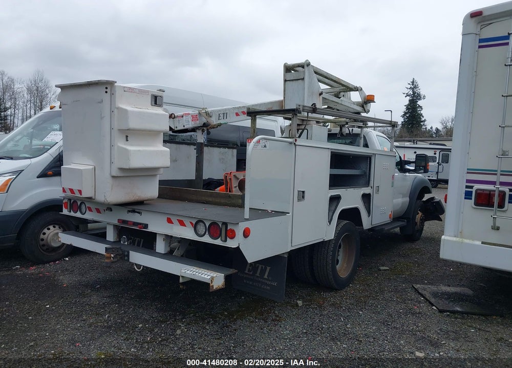 2011 FORD F-450 CHASSIS XL VIN: 1FDUF4GY5BEA38165