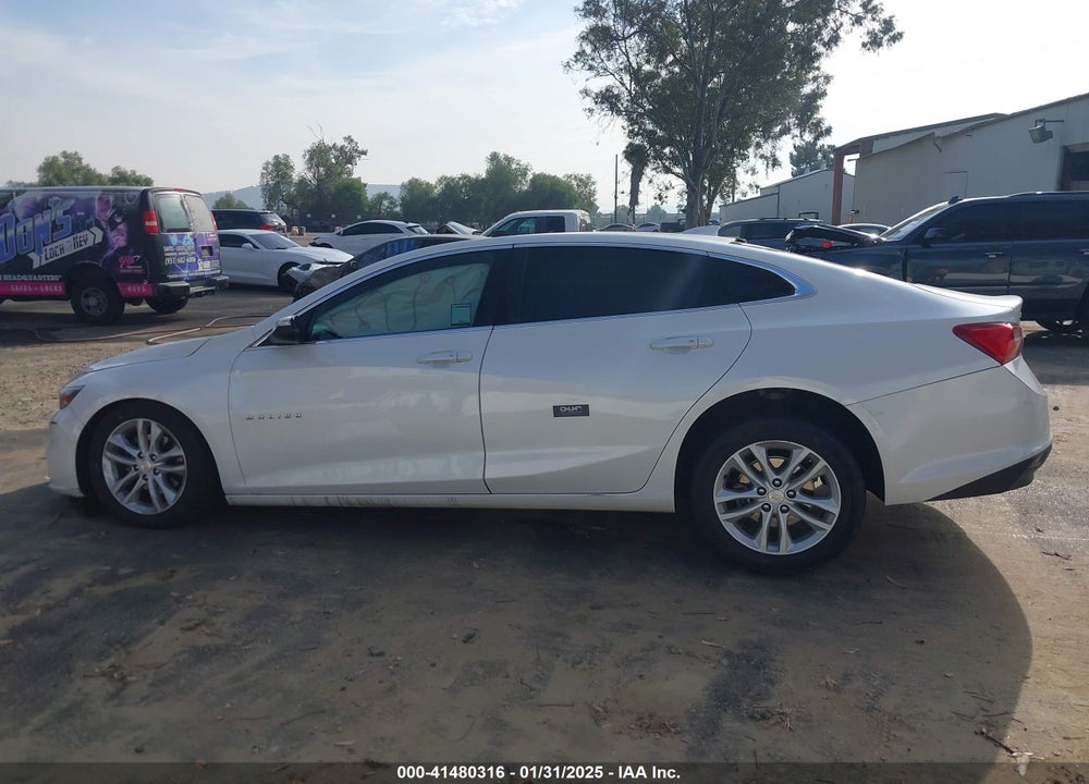 2017 CHEVROLET MALIBU VIN: 1G1ZE5ST1HF272409