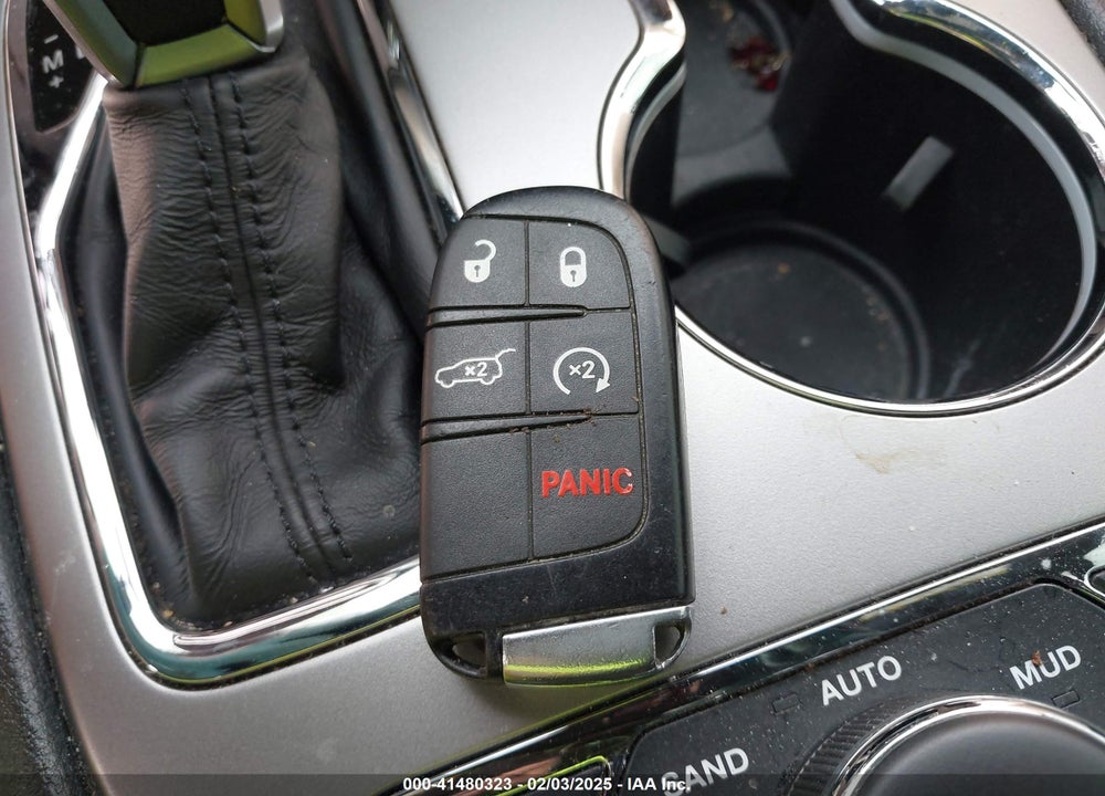 2018 JEEP GRAND CHEROKEE VIN: 1C4RJFBGXJC421452