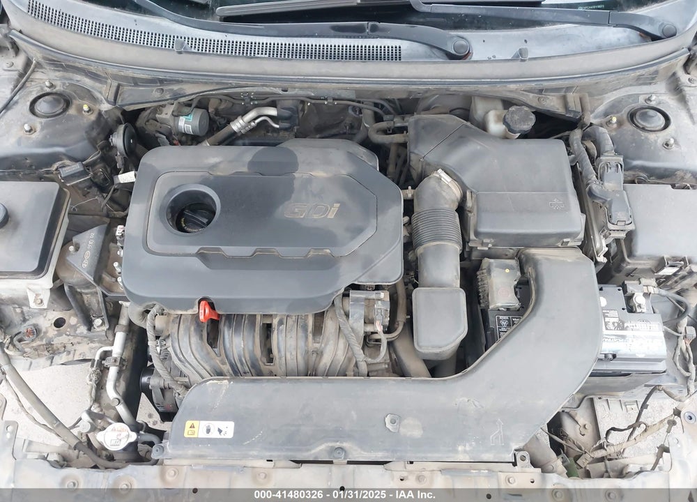 2015 HYUNDAI SONATA VIN: 5NPE24AF8FH186019