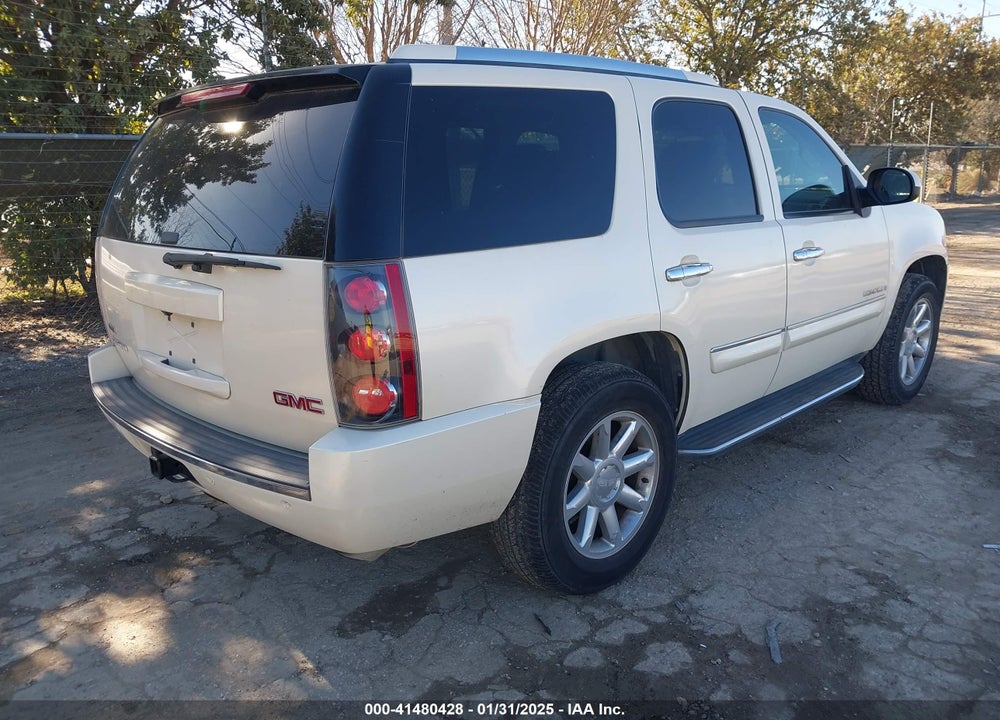 2009 GMC YUKON DENALI VIN: 1GKFC03249R253334