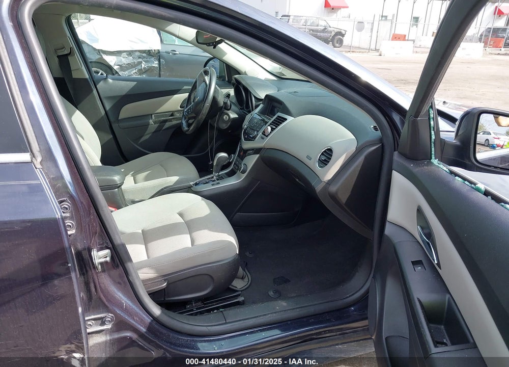 2014 CHEVROLET CRUZE VIN: 1G1PC5SB6E7133094