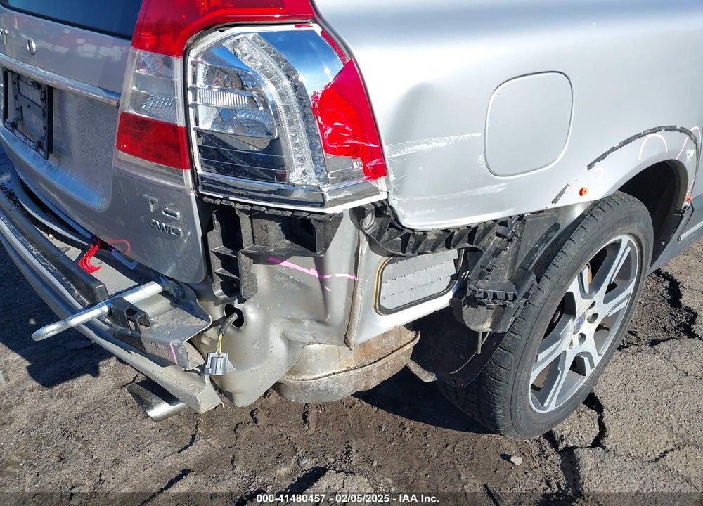 2015 VOLVO XC70 T6 VIN: YV4902NK1F1217053