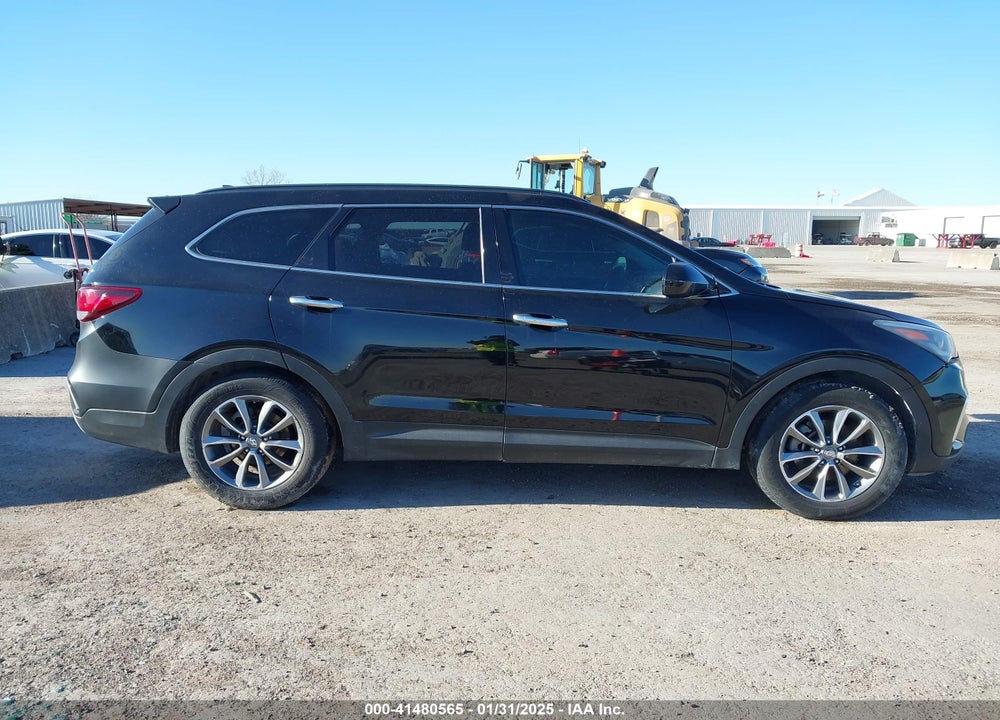 2018 HYUNDAI SANTA FE SE VIN: KM8SM4HF6JU278923