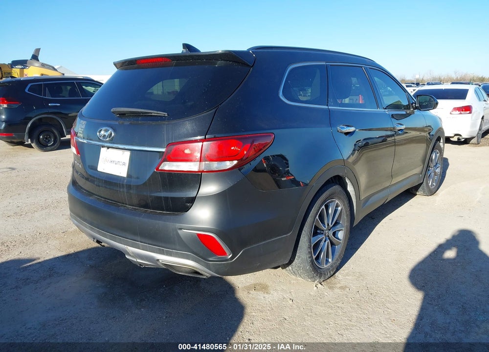 2018 HYUNDAI SANTA FE SE VIN: KM8SM4HF6JU278923