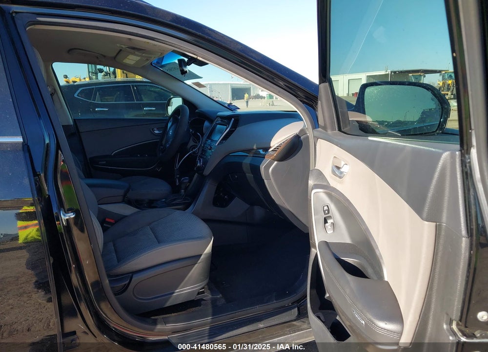 2018 HYUNDAI SANTA FE SE VIN: KM8SM4HF6JU278923