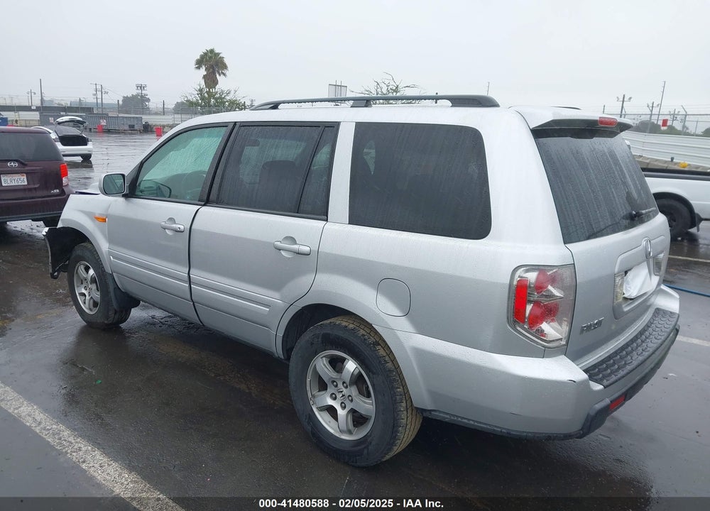 2006 HONDA PILOT VIN: 5FNYF284X6B023347