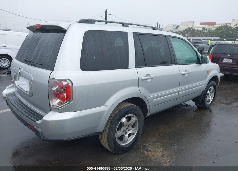 2006 HONDA PILOT VIN: 5FNYF284X6B023347
