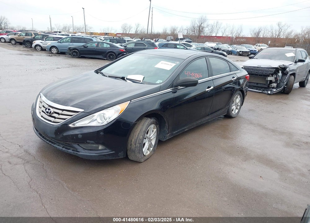 2013 HYUNDAI SONATA VIN: 5NPEC4AB0DH728186