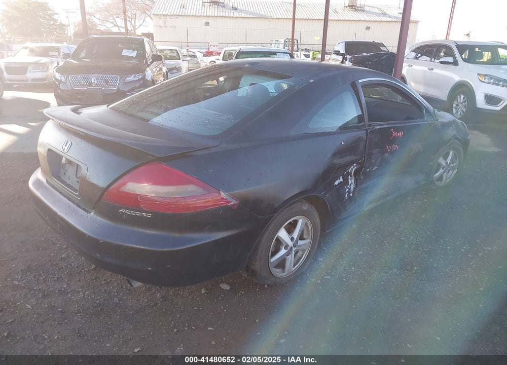 2004 HONDA ACCORD 2.4 EX VIN: 1HGCM72684A017321