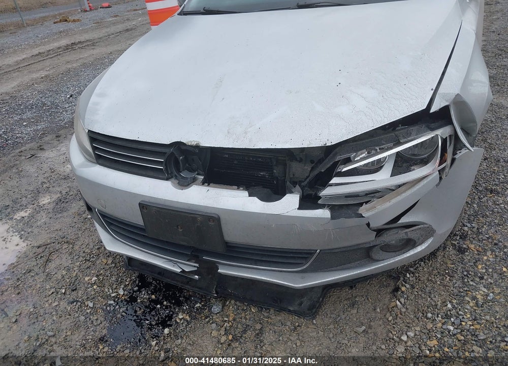 2012 VOLKSWAGEN JETTA 2.0L TDI VIN: 3VWLL7AJ1CM473778