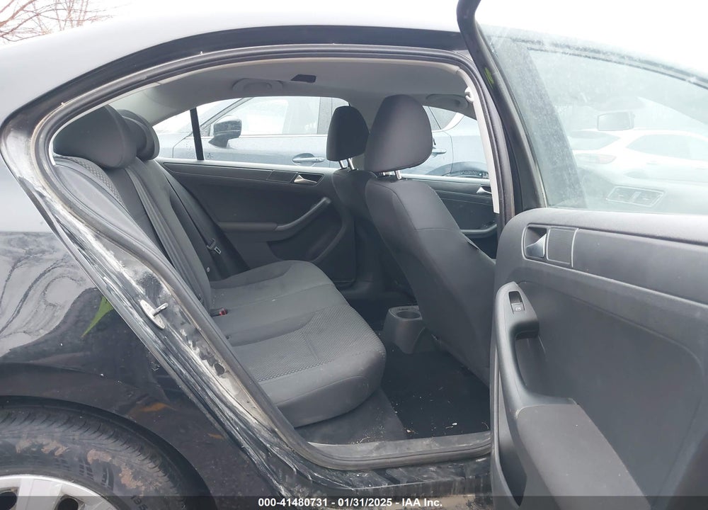 2012 VOLKSWAGEN JETTA VIN: 3VW2K7AJ6CM357930