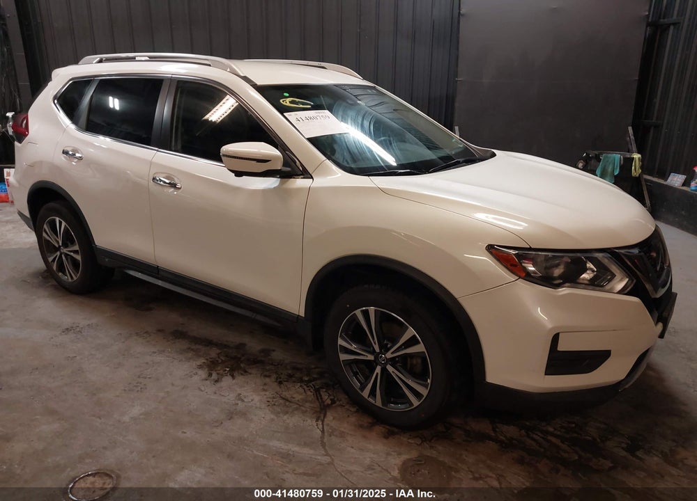 2019 NISSAN ROGUE SV VIN: 5N1AT2MV1KC827435