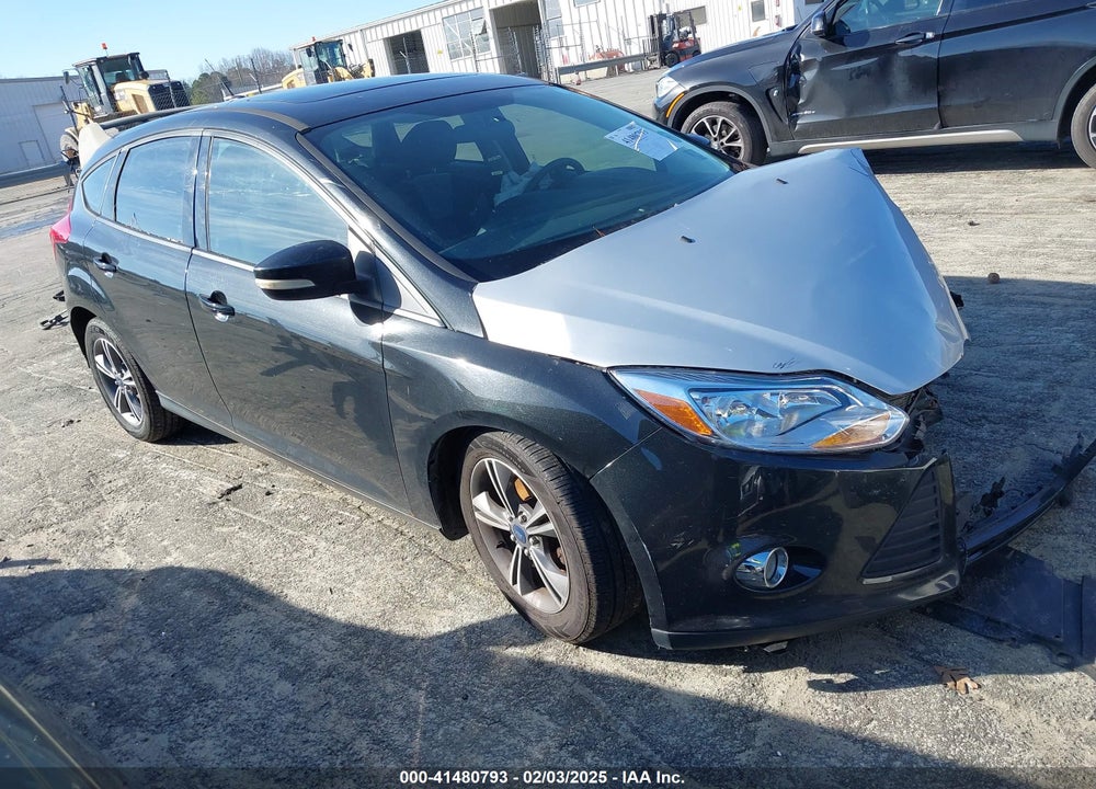 2014 FORD FOCUS SE VIN: 1FADP3K27EL416670