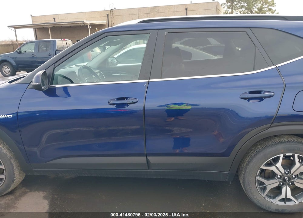2021 KIA SELTOS EX VIN: KNDERCAA7M7103353