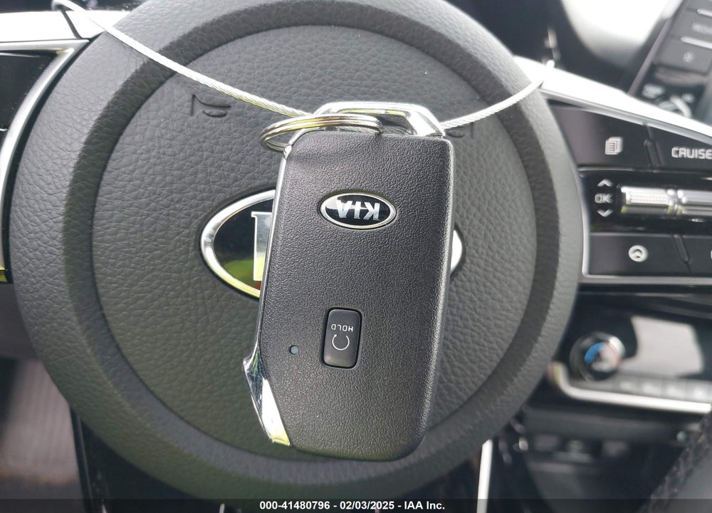 2021 KIA SELTOS EX VIN: KNDERCAA7M7103353