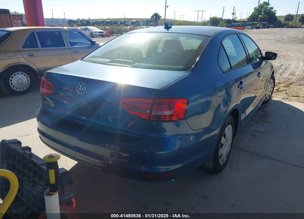 2015 VOLKSWAGEN JETTA VIN: 3VW2K7AJ8FM423642