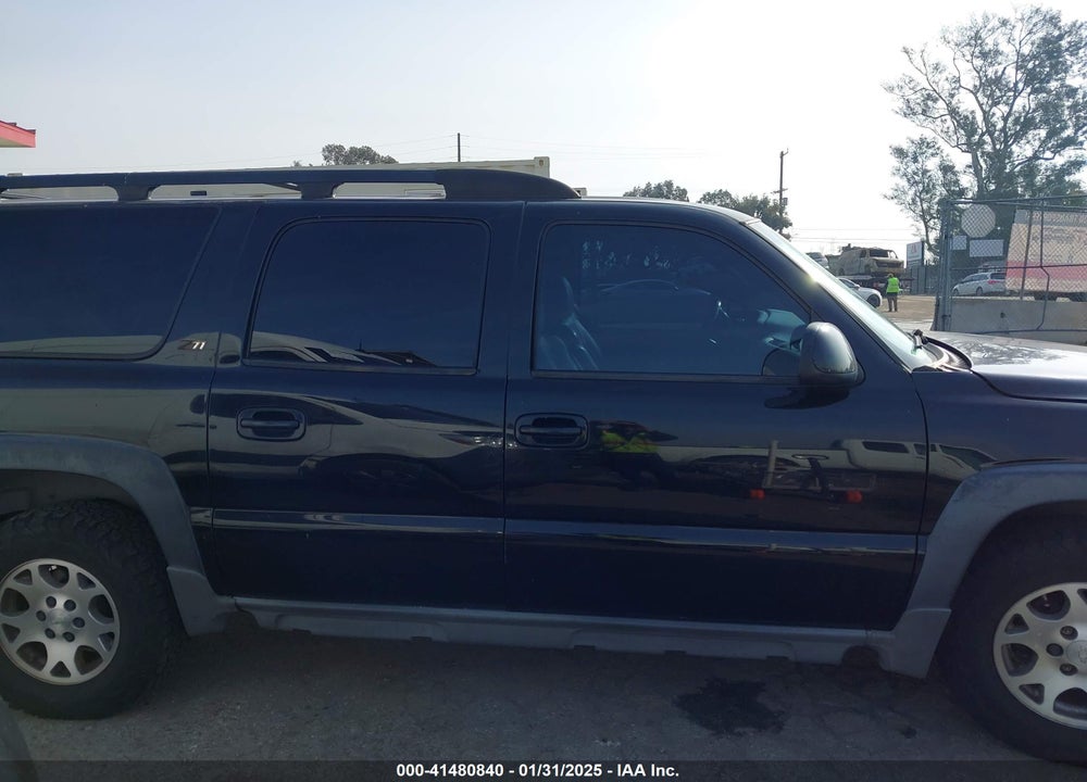 2004 CHEVROLET SUBURBAN 1500 Z71 VIN: 3GNFK16T44G206586